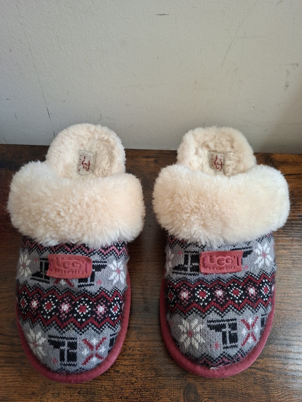 UGG Cozy Nordic Knit Slipper Slide Women’s Size 10 Made in USA Warm Comfort...